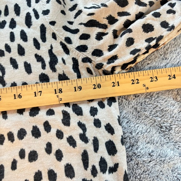 2 Chicos Womens Sweater Large Leopard Animal Print Bundle Classic Mob Wife 20115 - Picture 3 of 13